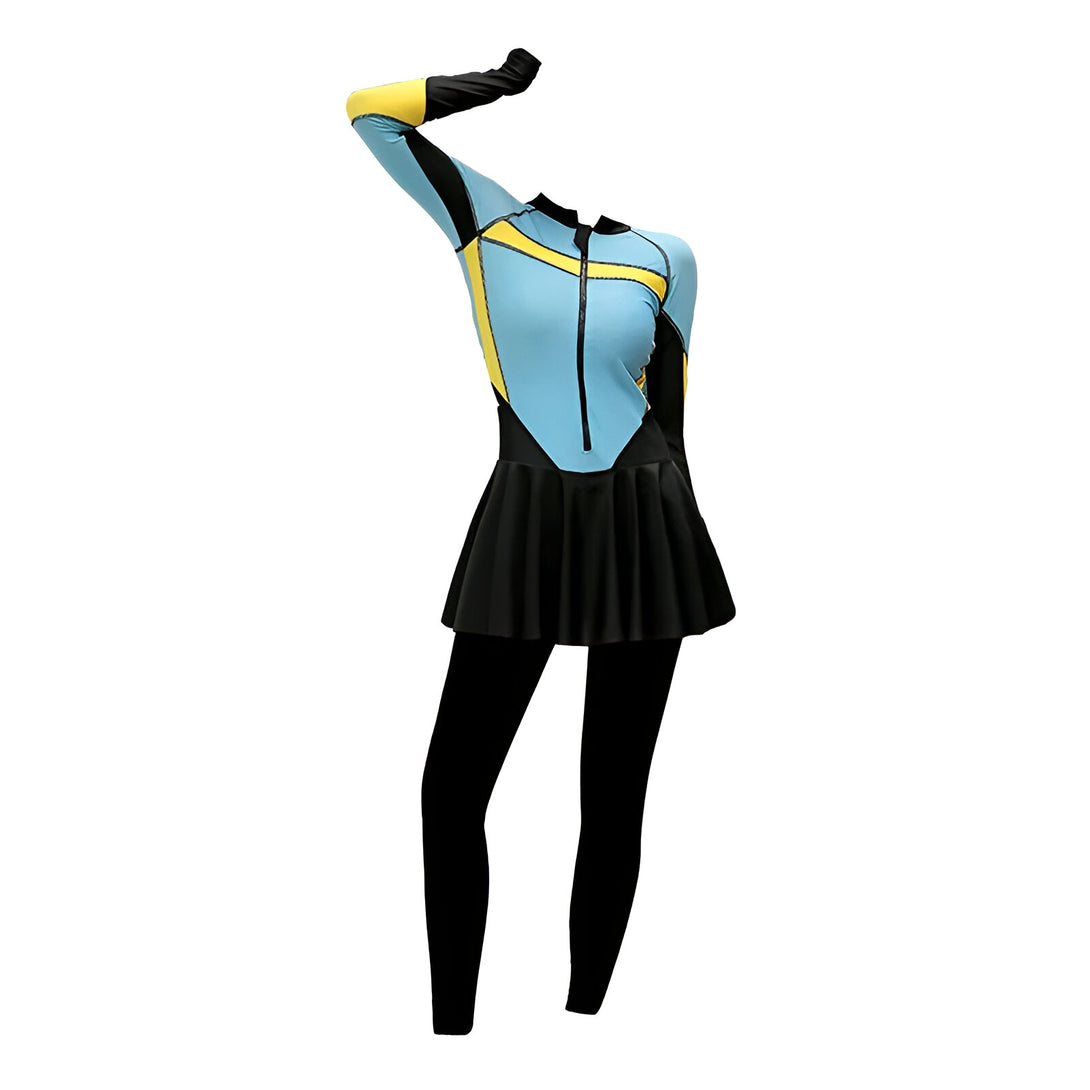 Combinaison de bain musulmane pour femmes, avec manches longues, jupe intégrée et pantalon long. La combinaison est bleue avec des détails jaunes et noirs.