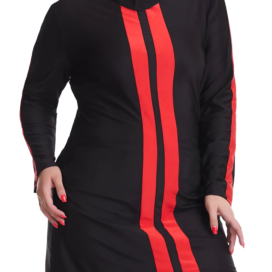 Robe noire pour femmes musulmanes avec deux bandes rouges sur le devant.